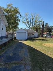 1700 Suman Avenue, Dayton, OH 45403