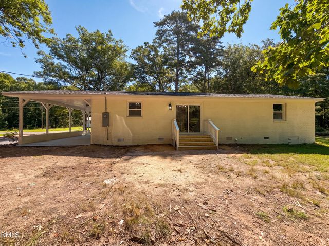 2219 Valley Road, Sanford, NC 27330
