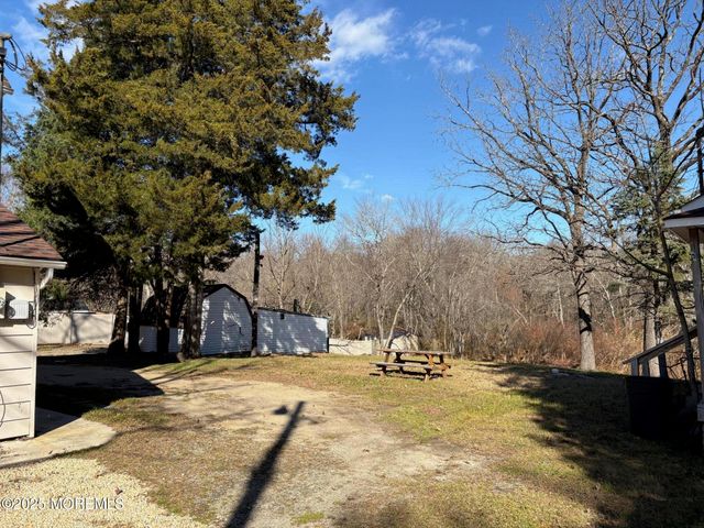 155 Leesville Road, Jackson, NJ 08527