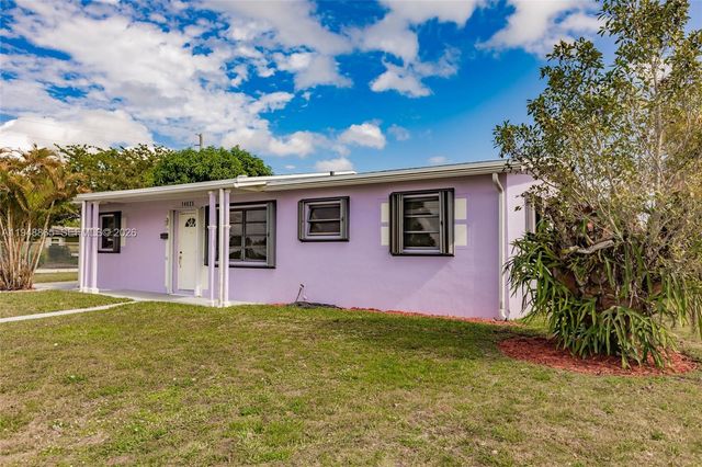 14625 SW 104th Pl, Miami, FL 33176