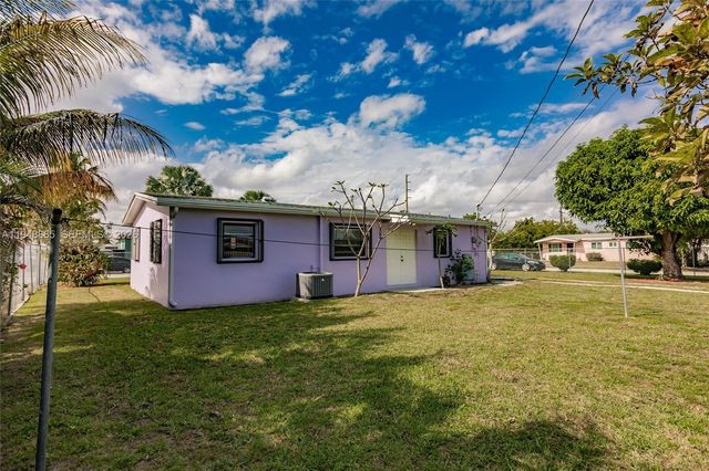 14625 SW 104th Pl, Miami, FL 33176