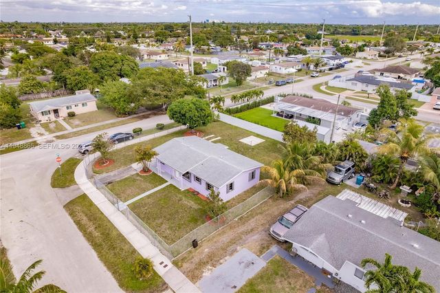 14625 SW 104th Pl, Miami, FL 33176