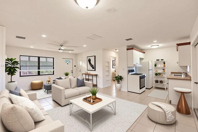 14625 SW 104th Pl, Miami, FL 33176