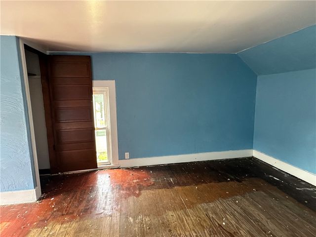 111 Center St, East Bethlehem, PA 15348