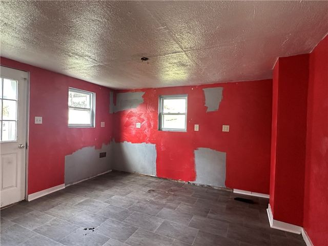 111 Center St, East Bethlehem, PA 15348