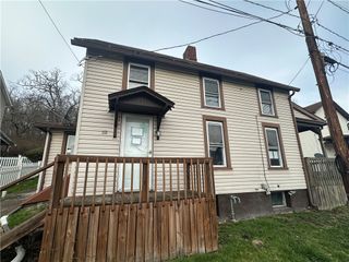 111 Center St, East Bethlehem, PA 15348