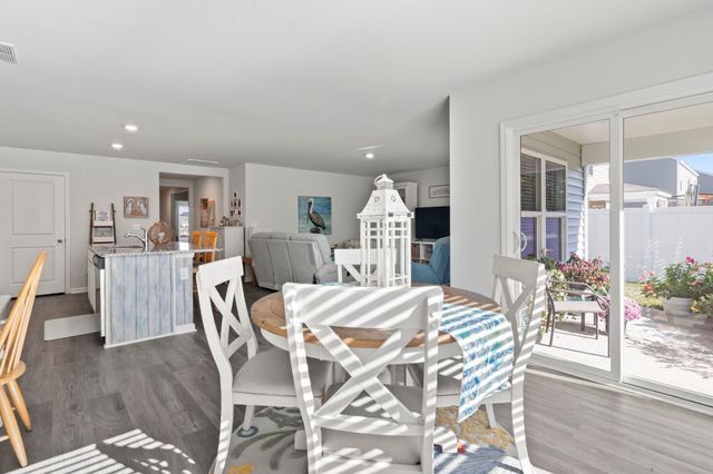 615 Norwich Ln., Myrtle Beach, SC 29588