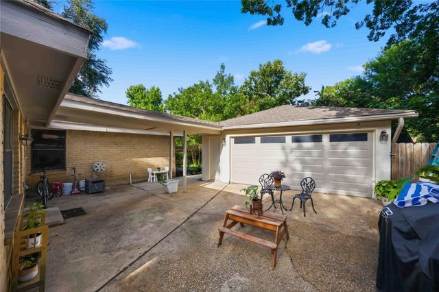 3811 Honey Brook Drive, Houston, TX 77345