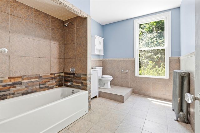 28 Newton St TH, Boston, MA 02135