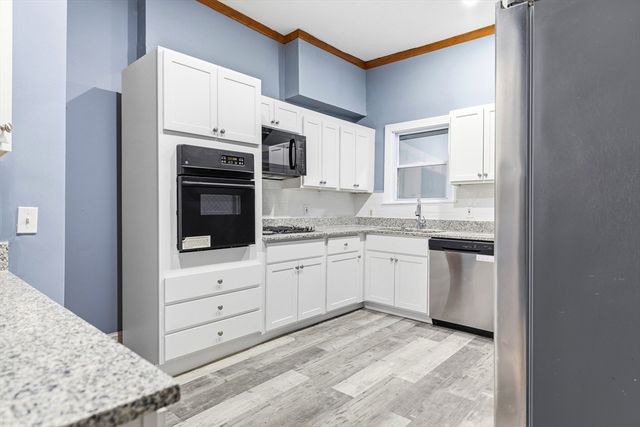28 Newton St TH, Boston, MA 02135