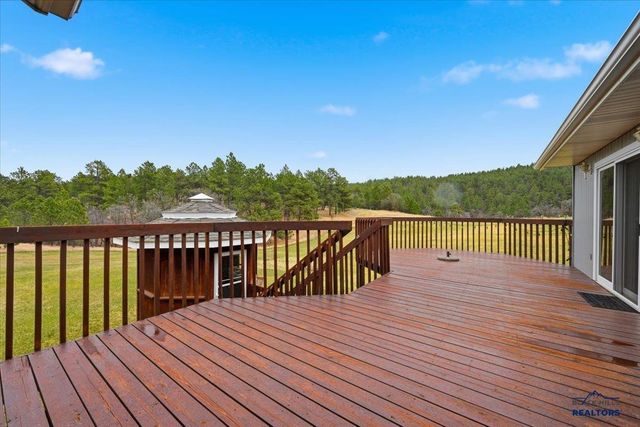 1129 FOOTHILLS RD, Sturgis, SD 57785