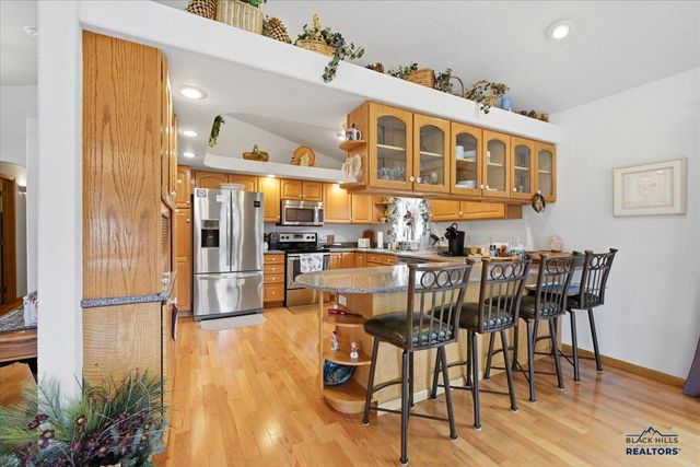 1129 FOOTHILLS RD, Sturgis, SD 57785