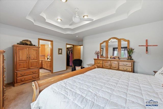 1129 FOOTHILLS RD, Sturgis, SD 57785