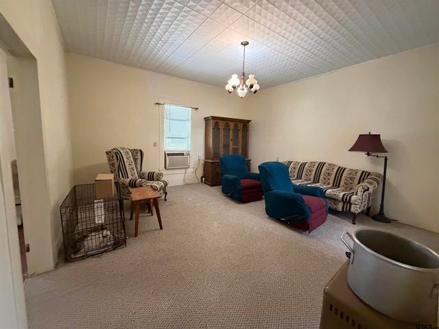 609 Walnut St, Mineola, TX 75773