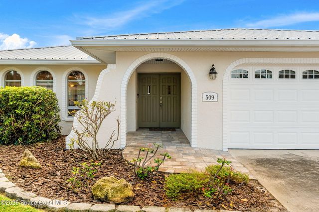 509 W Amherst Circle, Satellite Beach, FL 32937