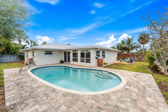 509 W Amherst Circle, Satellite Beach, FL 32937