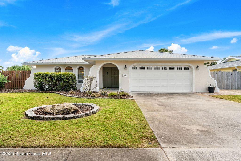 509 W Amherst Circle, Satellite Beach, FL 32937