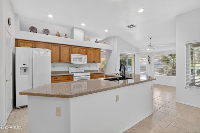 13619 W ROBERTSON Drive, Sun City West, AZ 85375