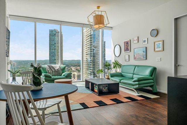 301 West Ave 2009, Austin, TX 78701