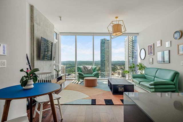 301 West Ave 2009, Austin, TX 78701