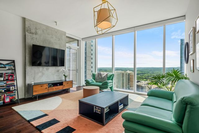 301 West Ave 2009, Austin, TX 78701