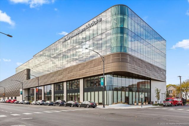 4932 S Champlain Avenue, Chicago, IL 60615