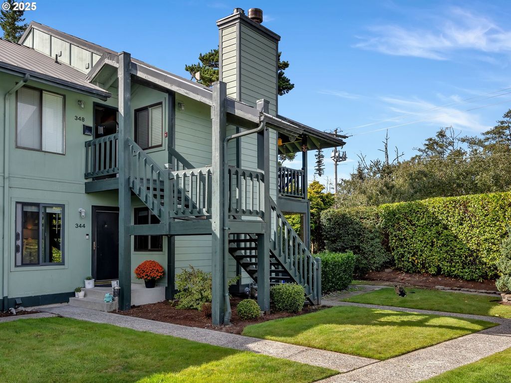 344 Ne SKIPANON Dr 344, Warrenton, OR 97146