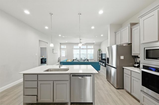 3451 Hidden Hollow Drive, Grand Prairie, TX 76065