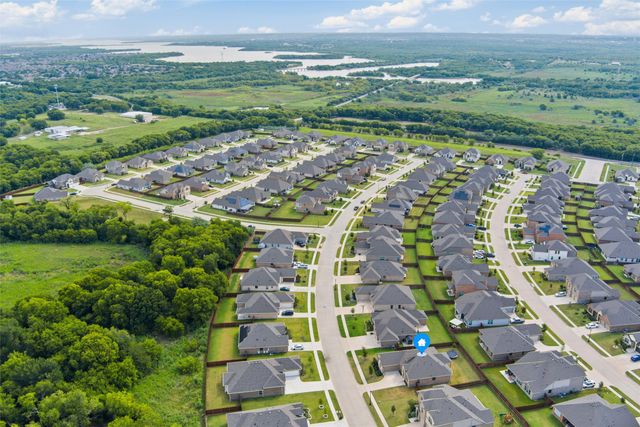 3451 Hidden Hollow Drive, Grand Prairie, TX 76065