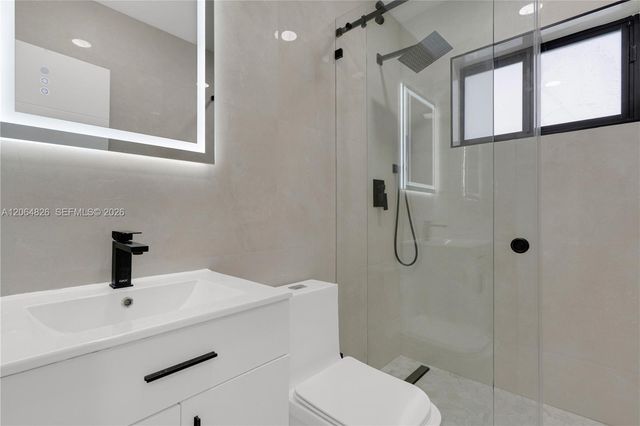 4375 SW 112th Ave, Miami, FL 33165