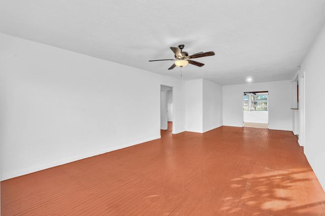 811 N B Street, Lake Worth Beach, FL 33460