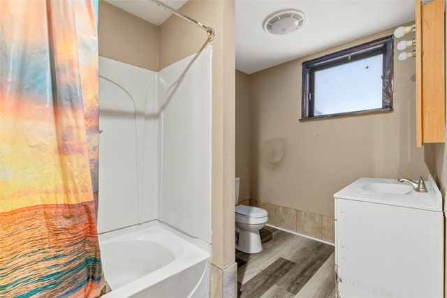 1057 Keene St, Springdale Boro, PA 15144
