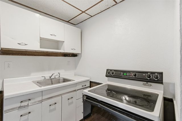 1057 Keene St, Springdale Boro, PA 15144