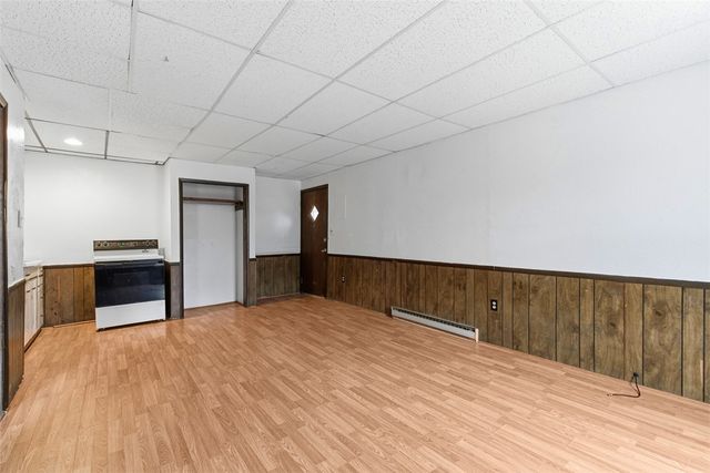 1057 Keene St, Springdale Boro, PA 15144
