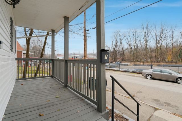 1057 Keene St, Springdale Boro, PA 15144