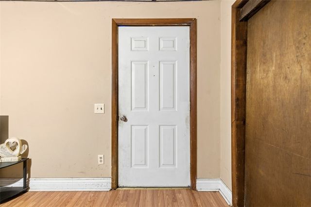 1057 Keene St, Springdale Boro, PA 15144