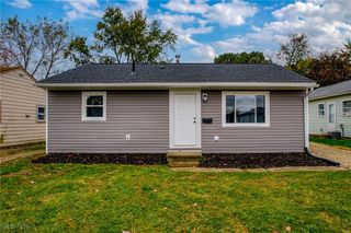 2109 Willowrow Avenue, Canton, OH 44705
