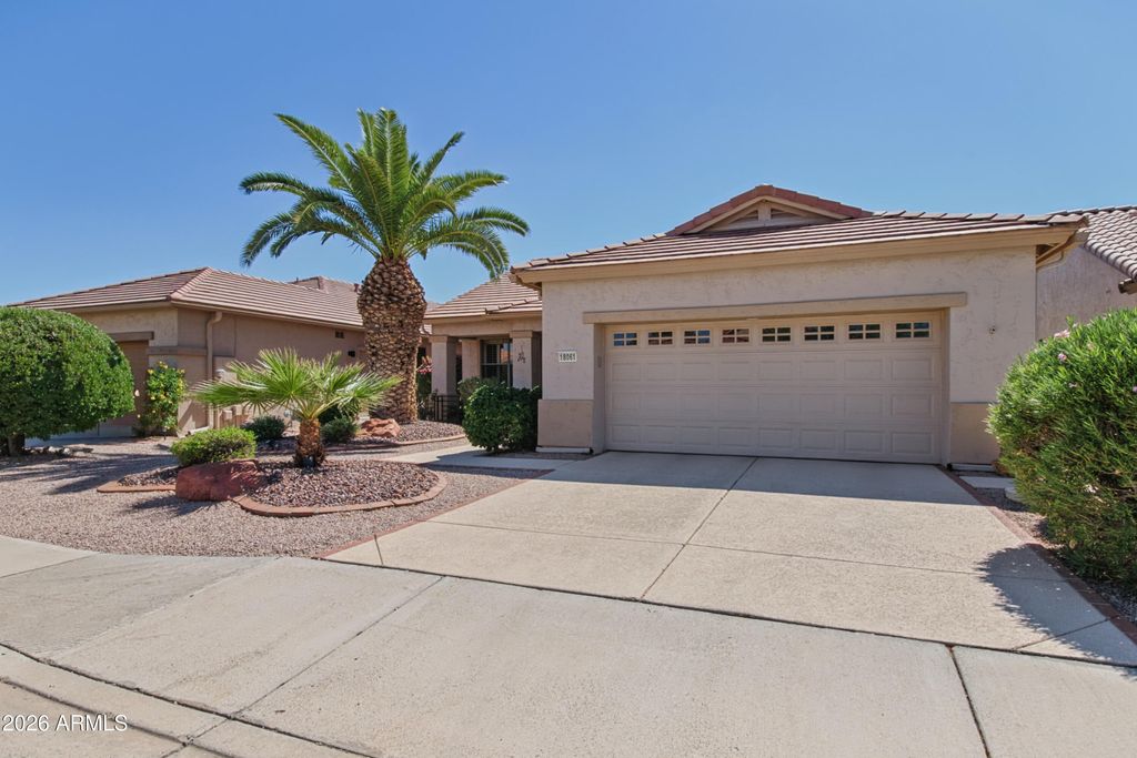 18061 W FAIRWAY Drive, Surprise, AZ 85374 — photo 2