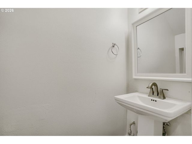 5264 Ne 121ST Ave W241, Vancouver, WA 98682