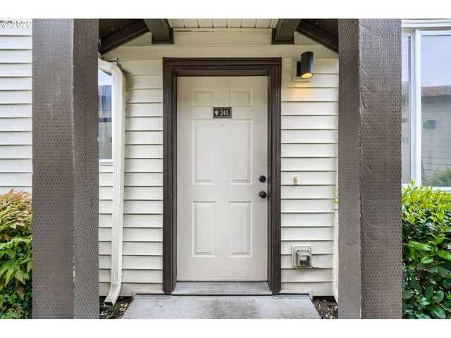 5264 Ne 121ST Ave W241, Vancouver, WA 98682