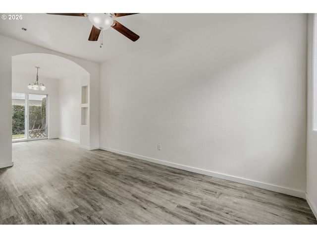 5264 Ne 121ST Ave W241, Vancouver, WA 98682