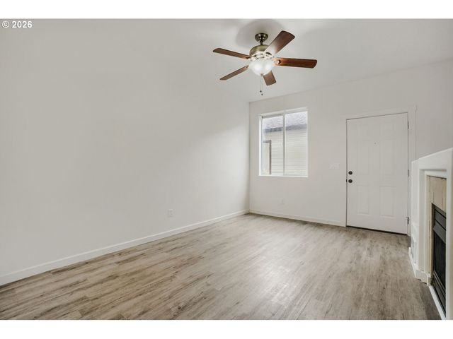 5264 Ne 121ST Ave W241, Vancouver, WA 98682