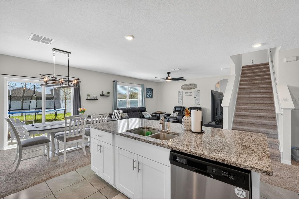 Image 13 of property listing at 1809 MYRTLEBROOKE DRIVE, Edgewater, FL 32141