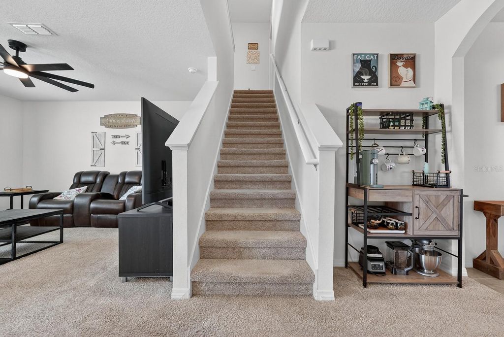 Image 15 of property listing at 1809 MYRTLEBROOKE DRIVE, Edgewater, FL 32141