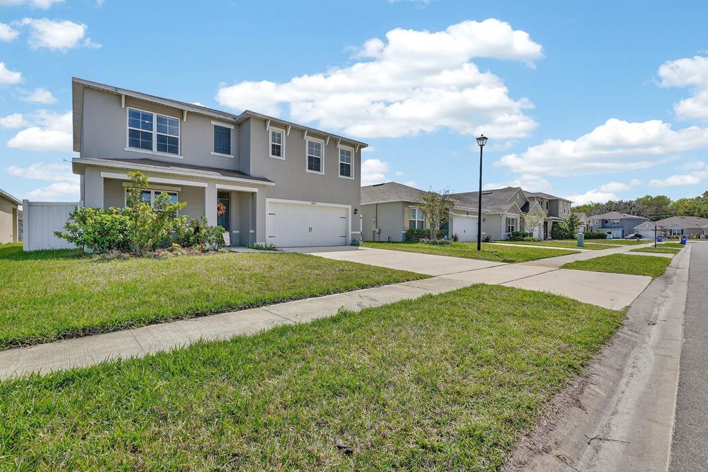 Image 41 of property listing at 1809 MYRTLEBROOKE DRIVE, Edgewater, FL 32141