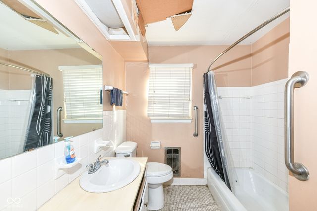 5034 Allisonville Road UNIT C, Indianapolis, IN 46205