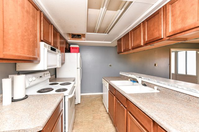 5034 Allisonville Road UNIT C, Indianapolis, IN 46205