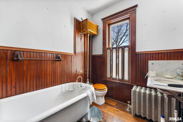 9629 N 1000th Avenue, Cambridge, IL 61238