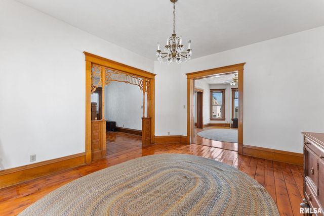 9629 N 1000th Avenue, Cambridge, IL 61238