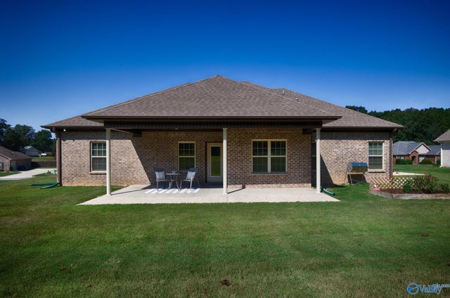 134 Lewis Vann Drive, Hazel Green, AL 35750